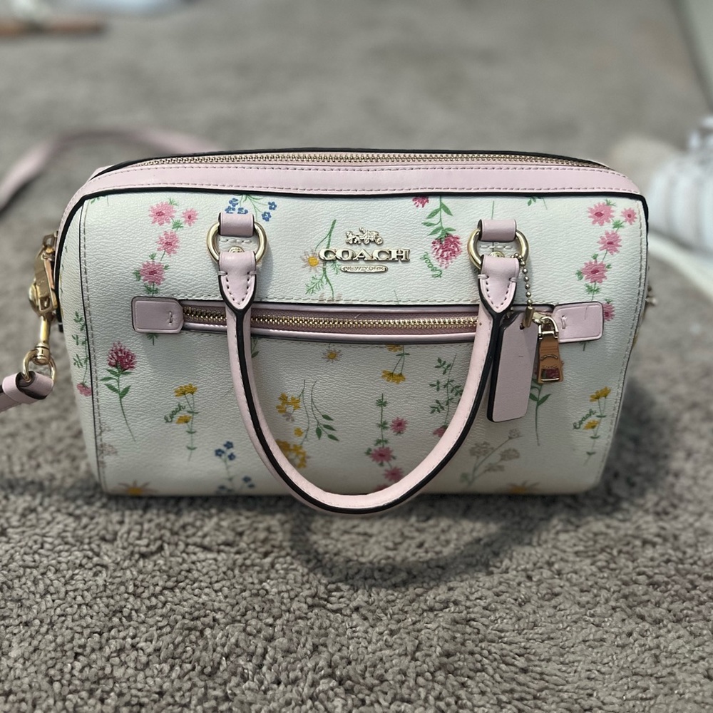 Coach Bucket Bag